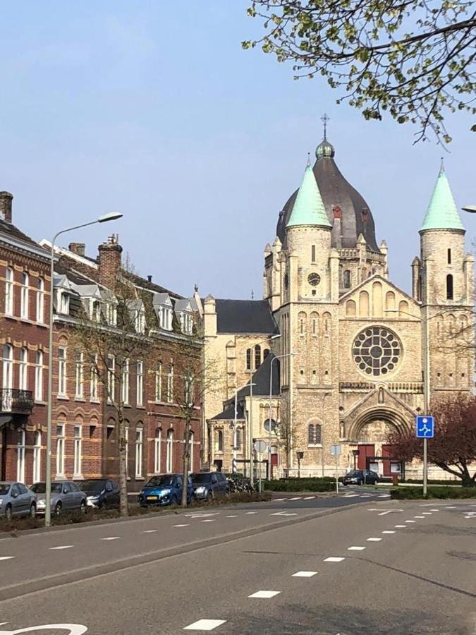 Chez Helene Tweepersoonskamer Maastricht Exterior photo